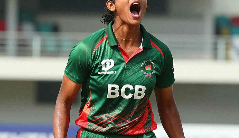 প্রথম ওভারের উইকেট-মেইডেন: টাসকিনের ইনসুইংার আর বাংলাদেশের ইনজুরি-ক্লাস্টার