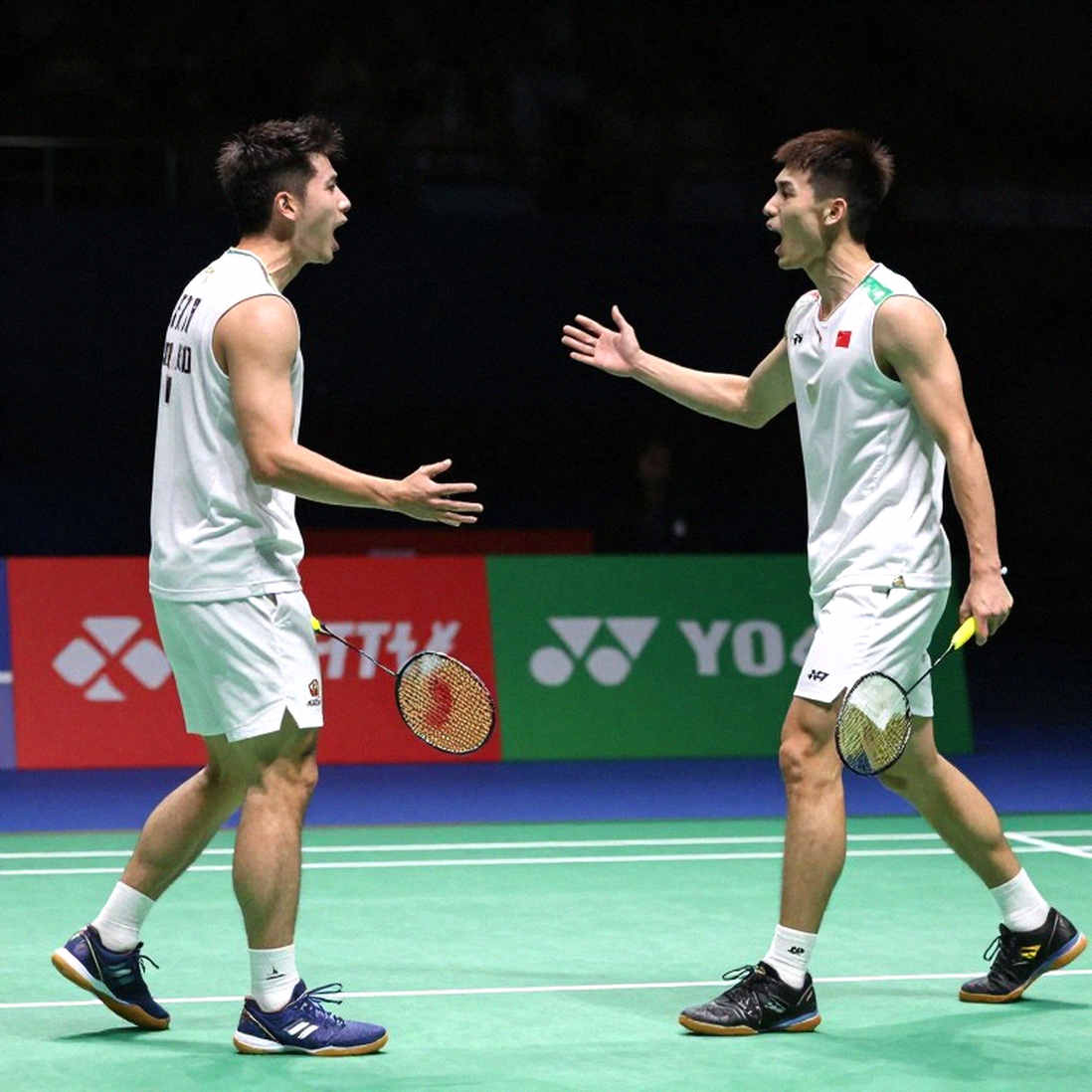 সেপাক তাকরাওয়ে ৩ দশমিক ৭২ বিলিয়ন ডং: ভিয়েতনামের পুরস্কার-স্থাপত্যের তিন স্তর