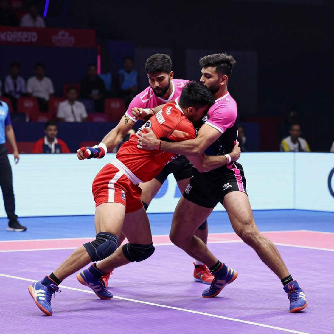 এশিয়ান গেমস ২০২৬: ভারতের কাবাডি স্কোয়াডে সুনীল কুমারের নাম আছে, রেইডারের নাম কোথায়?